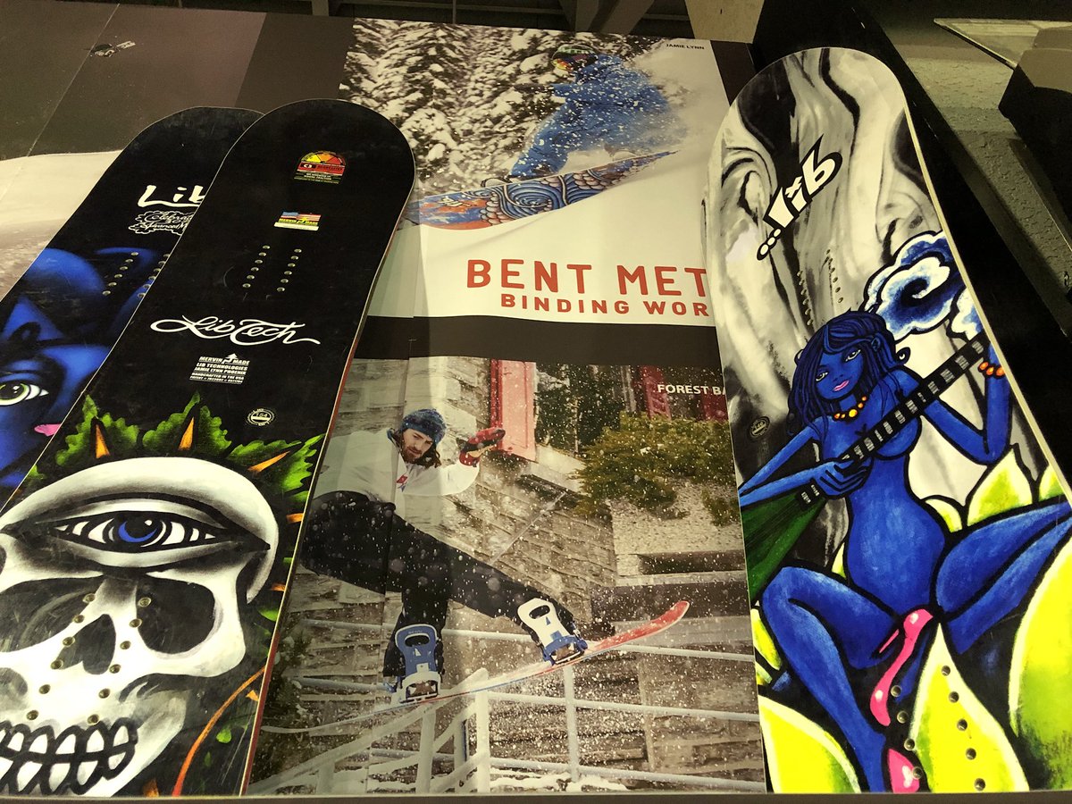 kawabaski's tweet image. この冬のプレミアレンタルに登場した「LIB  TECK」
最新、最高のギアで楽しいスノーライフを！#advancesnow #advancemarketing #libtechnologies #gnusnowboards #bentmetalbindingworks #alliansnowboards #kawabaski