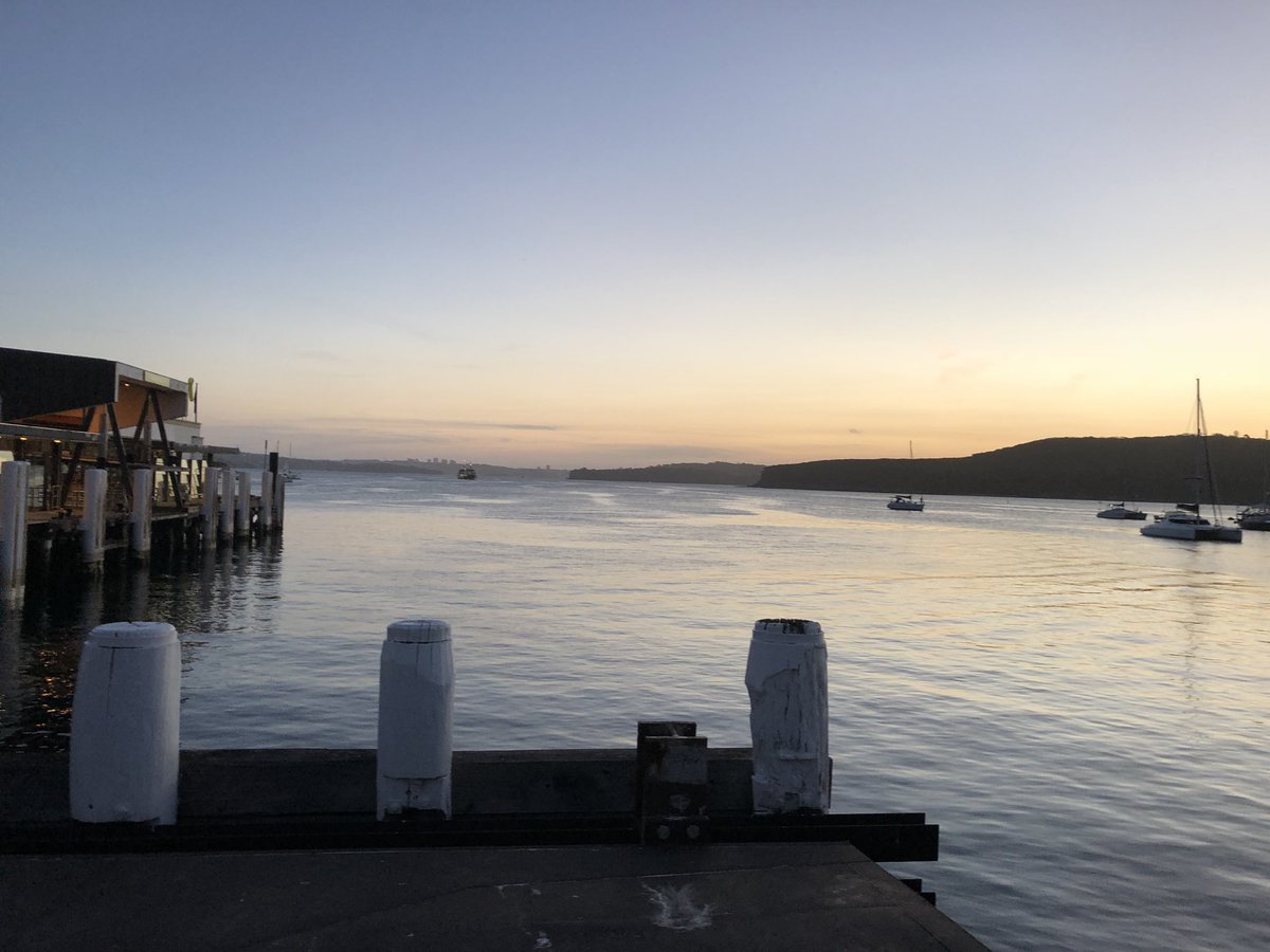 msmuffitau's tweet photo. Manly sunset. Love it. #manly #hugosmanly #sydneyrestaurants #sydney https://t.co/Ue8gzMoSBL