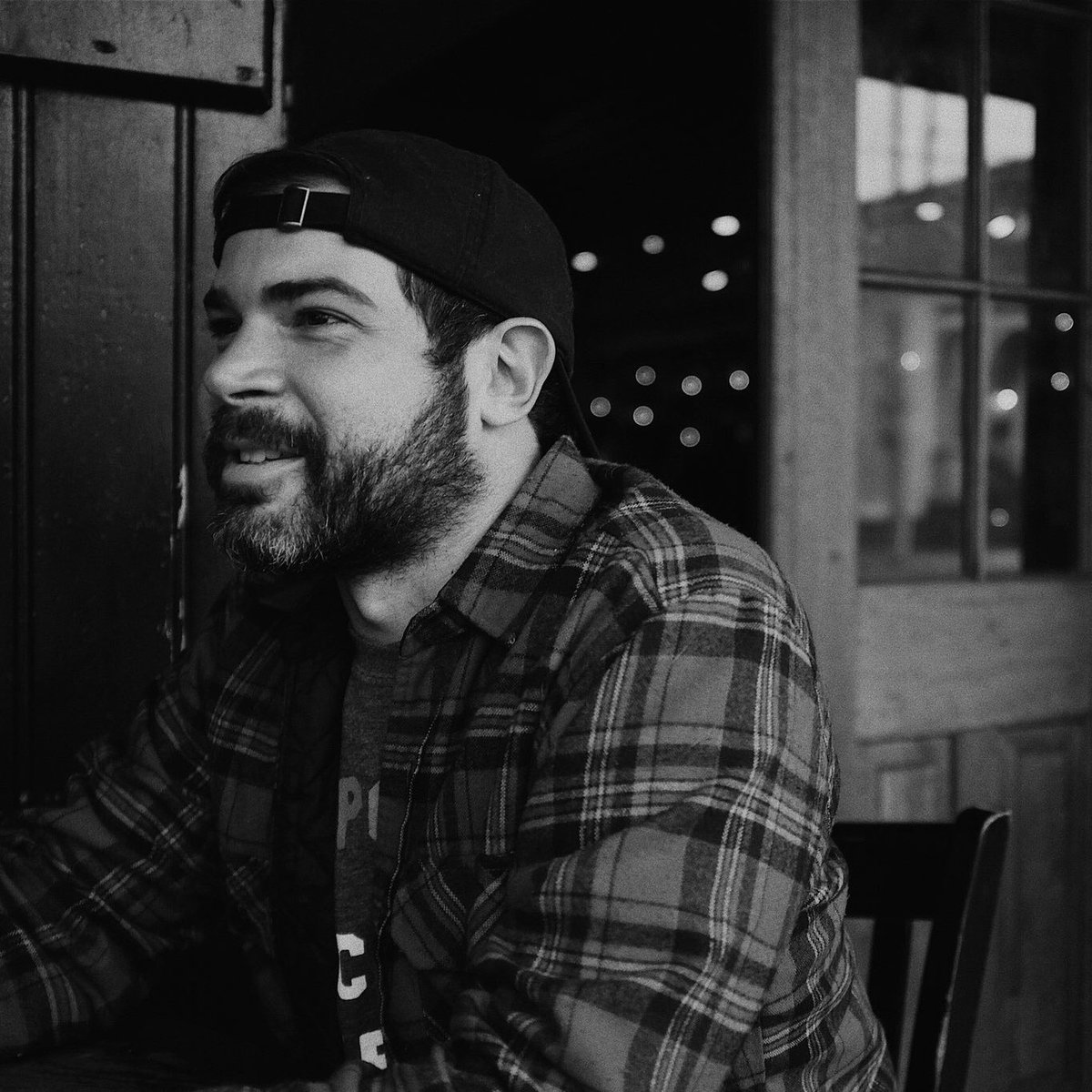 Connecting the Dots — Simple Play's New Gig defendneworleans.com/blogs/journal/…