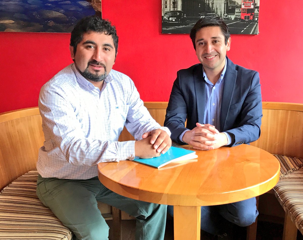 Junto al consejero regional <a href="/ARIELKEIM/">ARIEL KEIM</a> revisando antecedentes de hospital de Chile Chico que ya se encuentra recomendado. Desde ahora Intensificamos gestiones para conseguir financiamiento