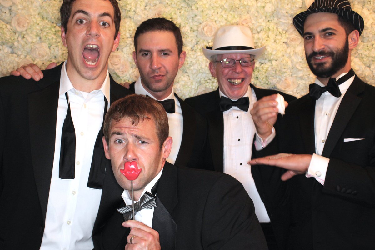 SweetLilNotions's tweet photo. Look at these studs! 😎 #photobooth #sweetlittlenotions https://t.co/Rk4wyRitwY