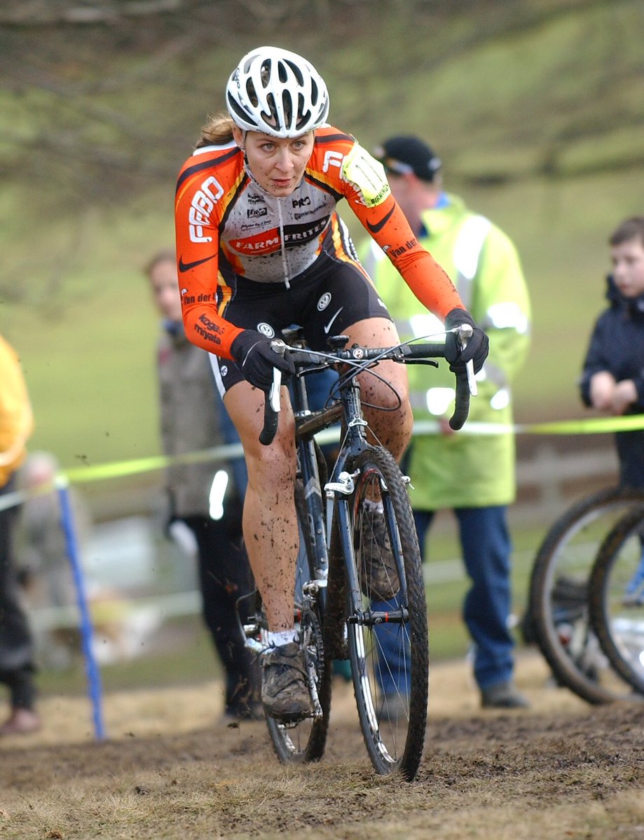 VeloArchive's tweet photo. More #CX #crossisboss #womenscross #fromthearchives https://t.co/ClOE0nCCrN