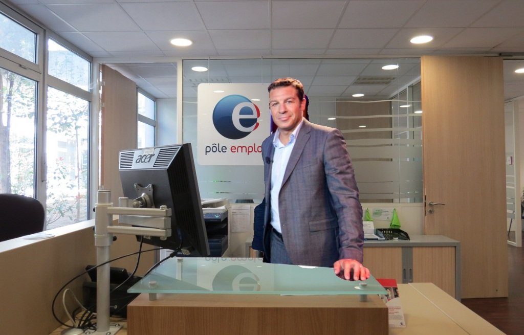 arrietadavid1's tweet photo. Noves, Bru et Dubois, attendus dès demain par Thomas, conseiller à Pôle Emploi. https://t.co/88E9Q5ppIE