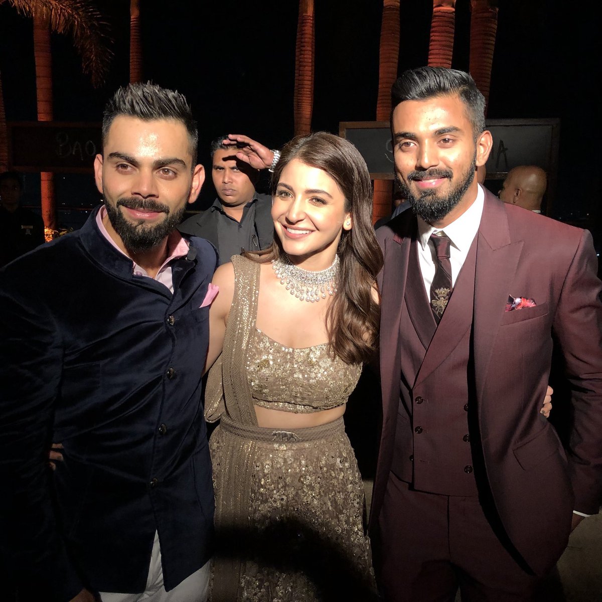  @AnushkaSharma &  @imVkohli with  @harbhajan_singh,  @chetrisunil11 &  @klrahul11 at their reception last night   #VirushkaReception  #Virushka