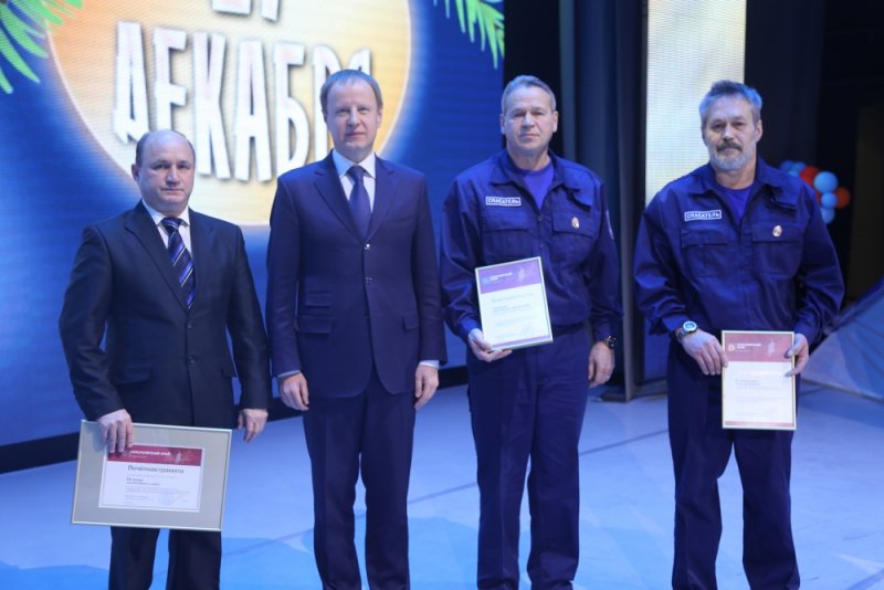 mchs_24's tweet photo. Торжественное мероприятие, посвященное Дню спасателя России  https://t.co/AkzWiIq4Ku https://t.co/d6qe8CEg6C