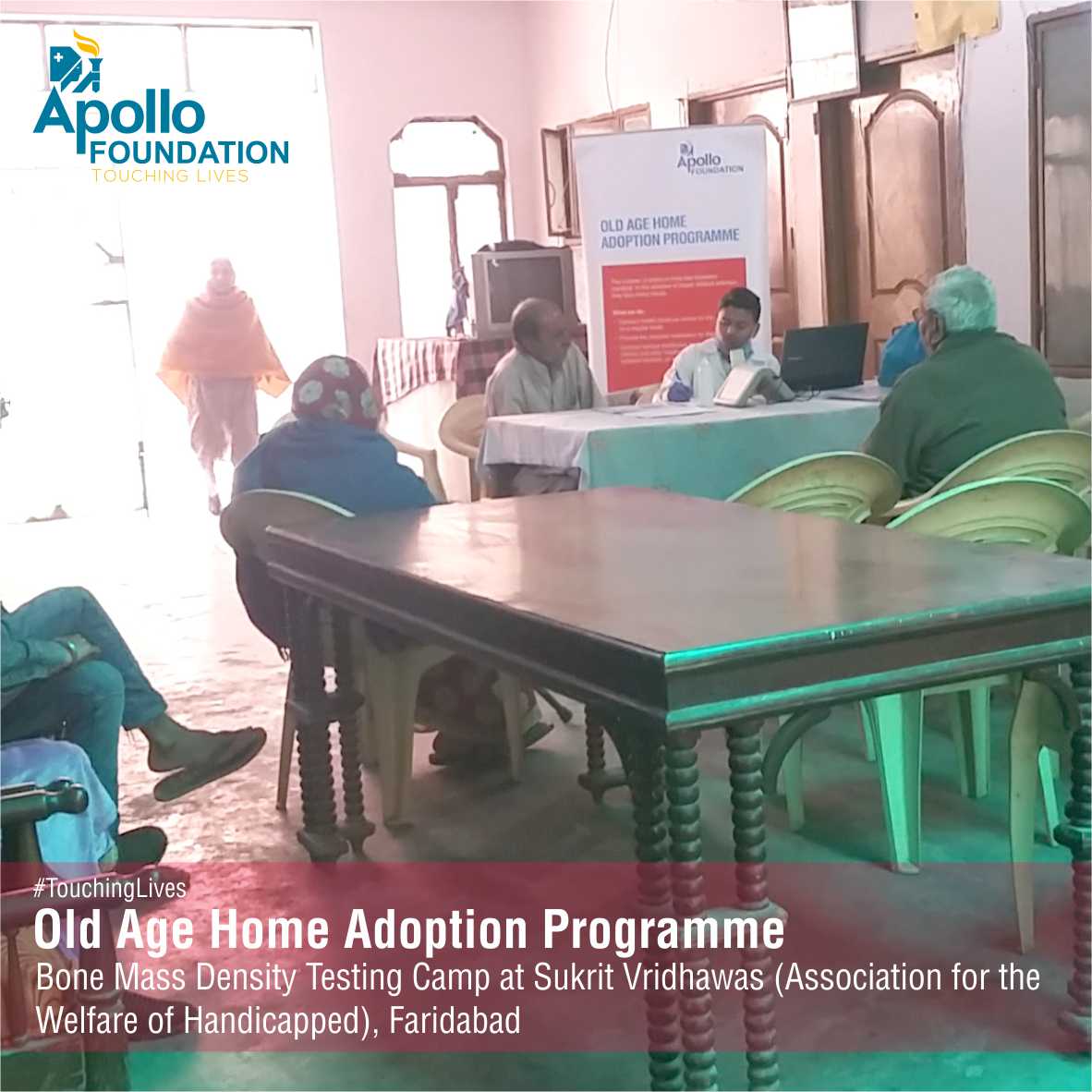 ApolloFND's tweet photo. Bone Mass Density Camp for the elderly people was organized by @BHB_Foundation at #SukritVridhawas situated in N.I.T. #Faridabad on 2nd Dec'17.Counseling on proper #diet was given to them help strengthen their bone composition
#MedicalCamp #ElderlyHealth #BoneDensityTest #WeCare https://t.co/YzN4YkZz65