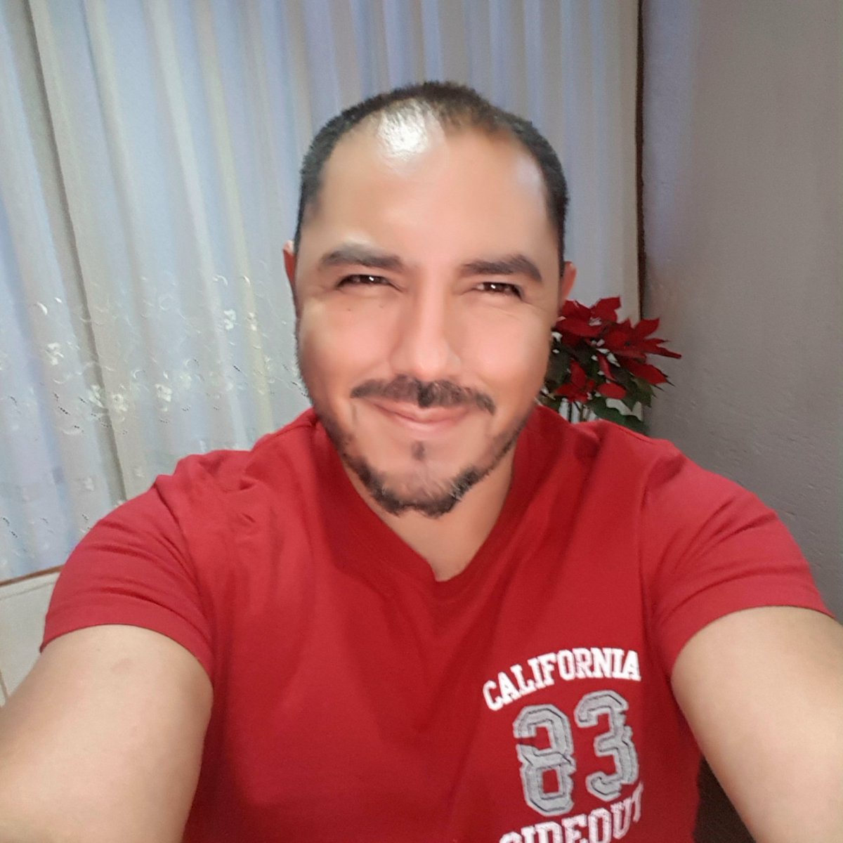 chefRay56's tweet photo. #NuevaFotoDePerfil https://t.co/dfgVxIzjBM
