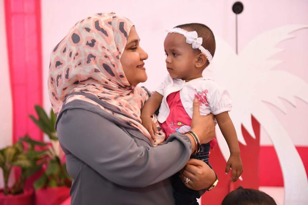 Arafiyya's tweet photo. When you have a First Lady who is the  first person to love you, you are blessed #RY2018 https://t.co/kmhsi5dYO1