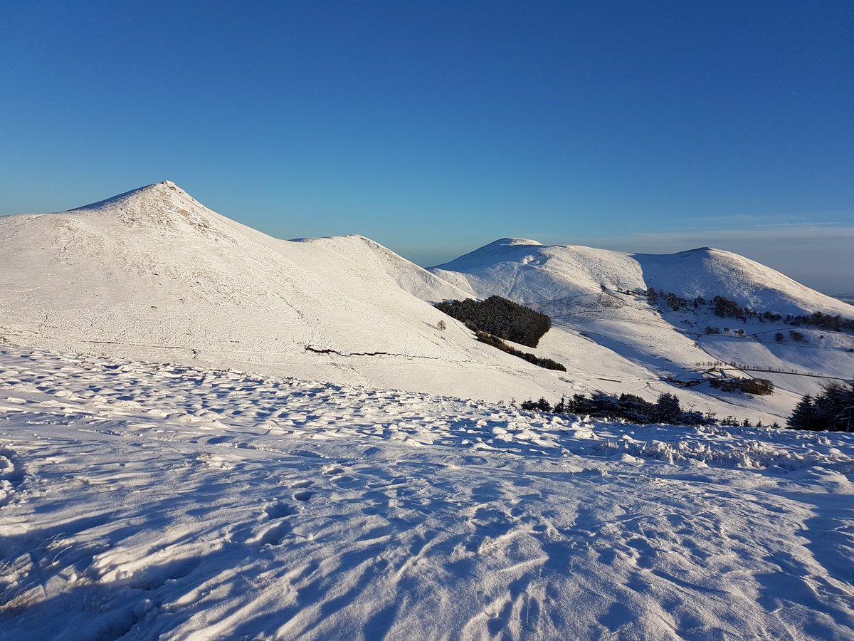 #snowytrails #running @pentlandhills