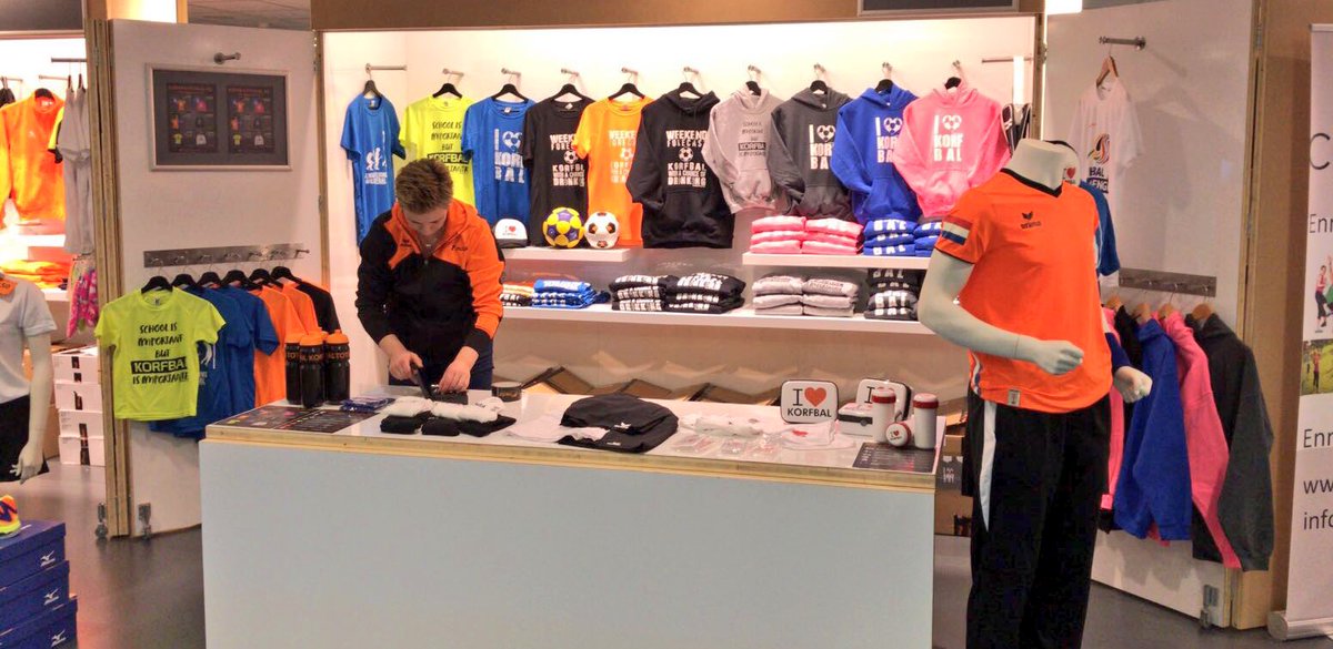 Wij zijn er klaar voor! Ook dit jaar weer aanwezig #kc2017 met onze afdeling <a href="/korfbaltotaal/">Korfbaltotaal</a> Kom gezellig langs en profiteer van het ruime assortiment. #korfbalchallenge #korfbal #muta
