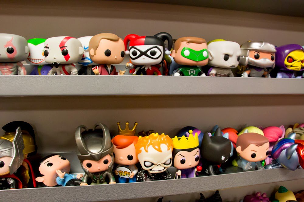 RPGHer0's tweet photo. Gente, sabeis que los Funkos estan de moda y es un regal guapisimo y economico para el dia de reyes, mi amigo @Na8Studios ya ha abierto su web de Funkos https://t.co/PBe5yk6LS5 y ademas si poneis el codigo MELOS os llevais un descuento de puta madre, Animaros!! https://t.co/jo7liZu0Vr
