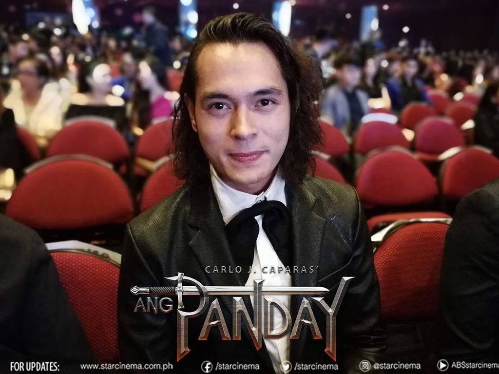 StarCinema's tweet photo. Si Lizardo present sa #MMFF2017AwardsNight 🗡 #AngPandayMMFF #AngPanday2017 #AngPanday3rdBlockbusterDay https://t.co/Jmhlh6YkMX
