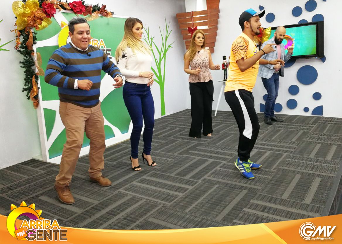 ArribaMiGente21's tweet photo. Aprendemos pasos nuevos  con los amigos de #GoDancers #ArribaMiGente😱😱 https://t.co/QLeu5s9IB1