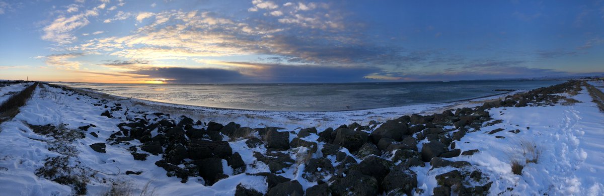 iceguzzi's tweet photo. Fallegt á Eyrarbakka Iceland https://t.co/CtGEUKOZhJ