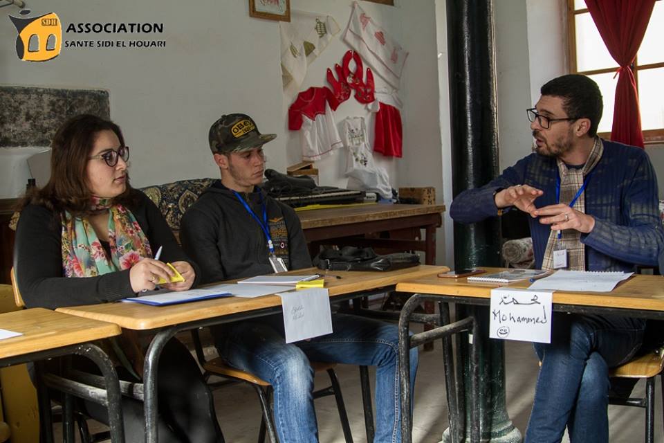 OranSdh's tweet photo. La formation dans les trois spécialités du projet Ibda3com: AV, TIC et Animation socioculturelle au siège de l'association au profits de 45 jeunes issus du mouvement associatif des 3 villes Oran, Sidi Belabes, Tlemcen et Mostaganem. #SDH #ibda3com @USMEPI #AV #TIC https://t.co/ZcTXn1XdbH