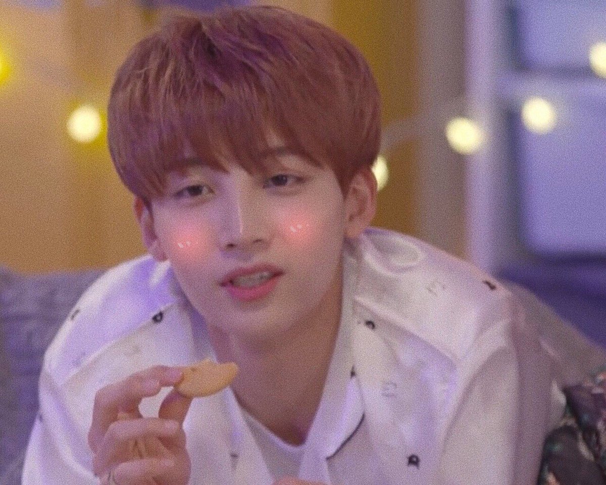 svtsoftbot's tweet photo. #jeonghan ➵ #정한 ♡༉·₊˚ https://t.co/vA5kCjbmWK