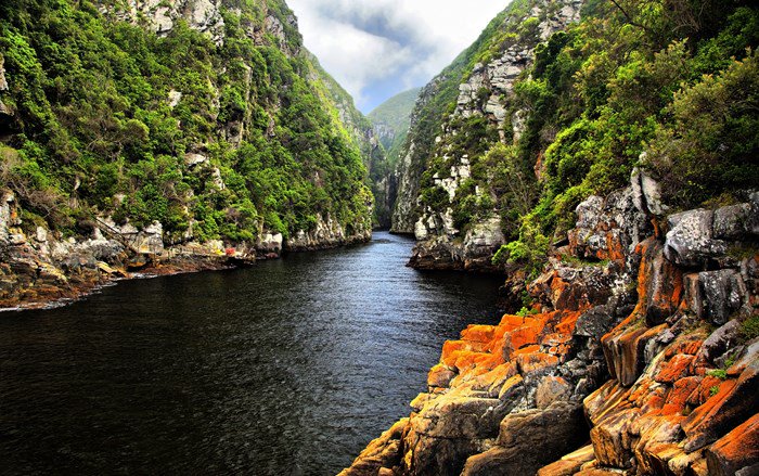 TravelGround's tweet photo. Wondering which destinations to visit in 2018? You simply have to add these amazing spots in SA to your new bucket list! https://t.co/lexvhmf2k3 #TravelGroundBlog #WanderlustWednesday https://t.co/3T8qQmtD6F