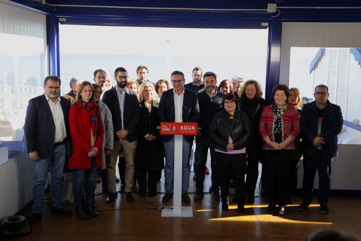 Rajoy se va de la Región sin ofrecer soluciones urgentes para paliar la sequía que sufrimos

psoe-regiondemurcia.com/np.asp?x=Cones…