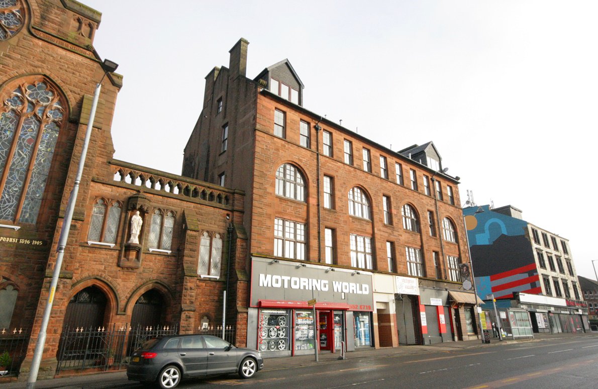 HomesForGood's tweet photo. New to the market! - newly refurbished 2 bed on London Rd, immediately available at £650 pm! https://t.co/mRnxi4GfkG
