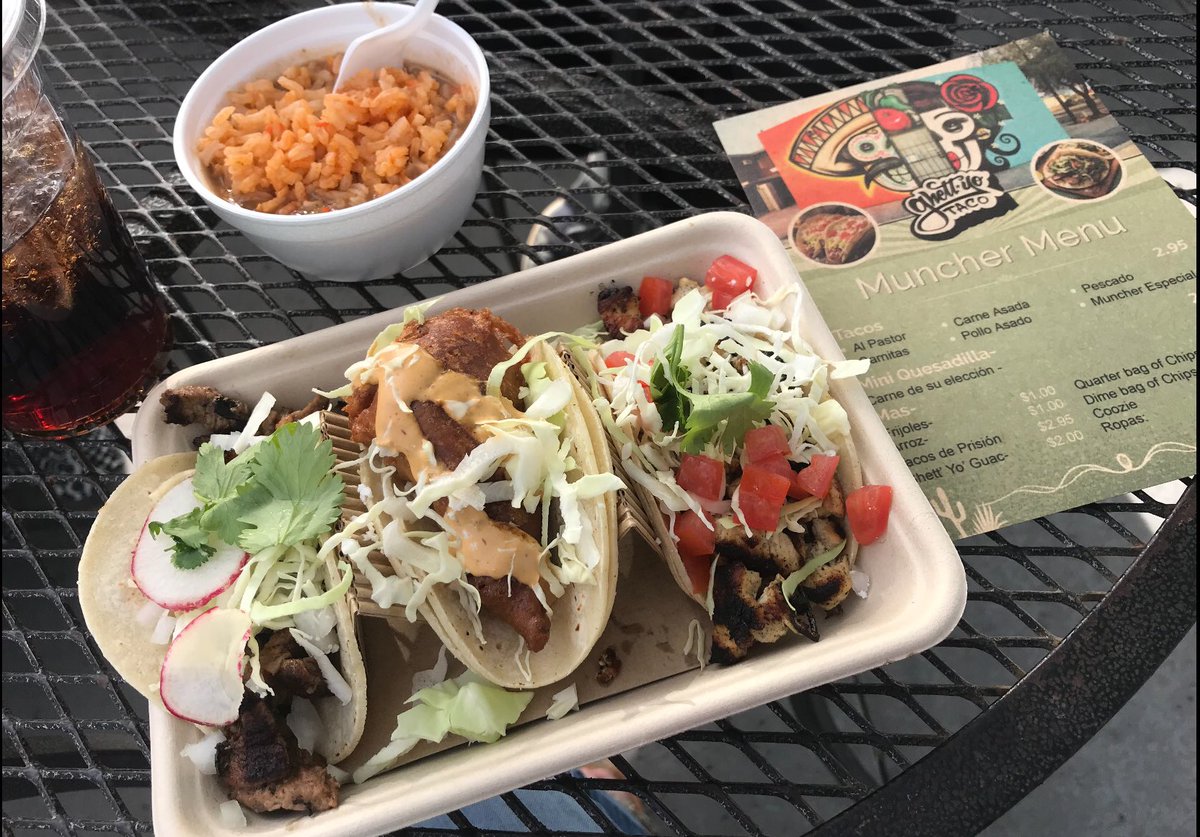 MeLlamo_Shu's tweet photo. If you haven’t heard of this place you need to check it out. “Ghett*yo taco” in downtown chandler 🌮 https://t.co/OqCQMGajKm