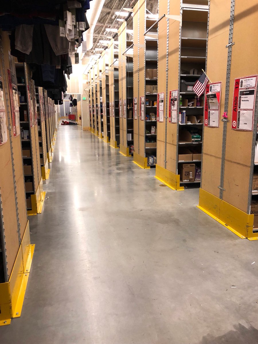 #BackroomBootCamp GOALS: Branded, backstocked, and this 💣 team. #T2596