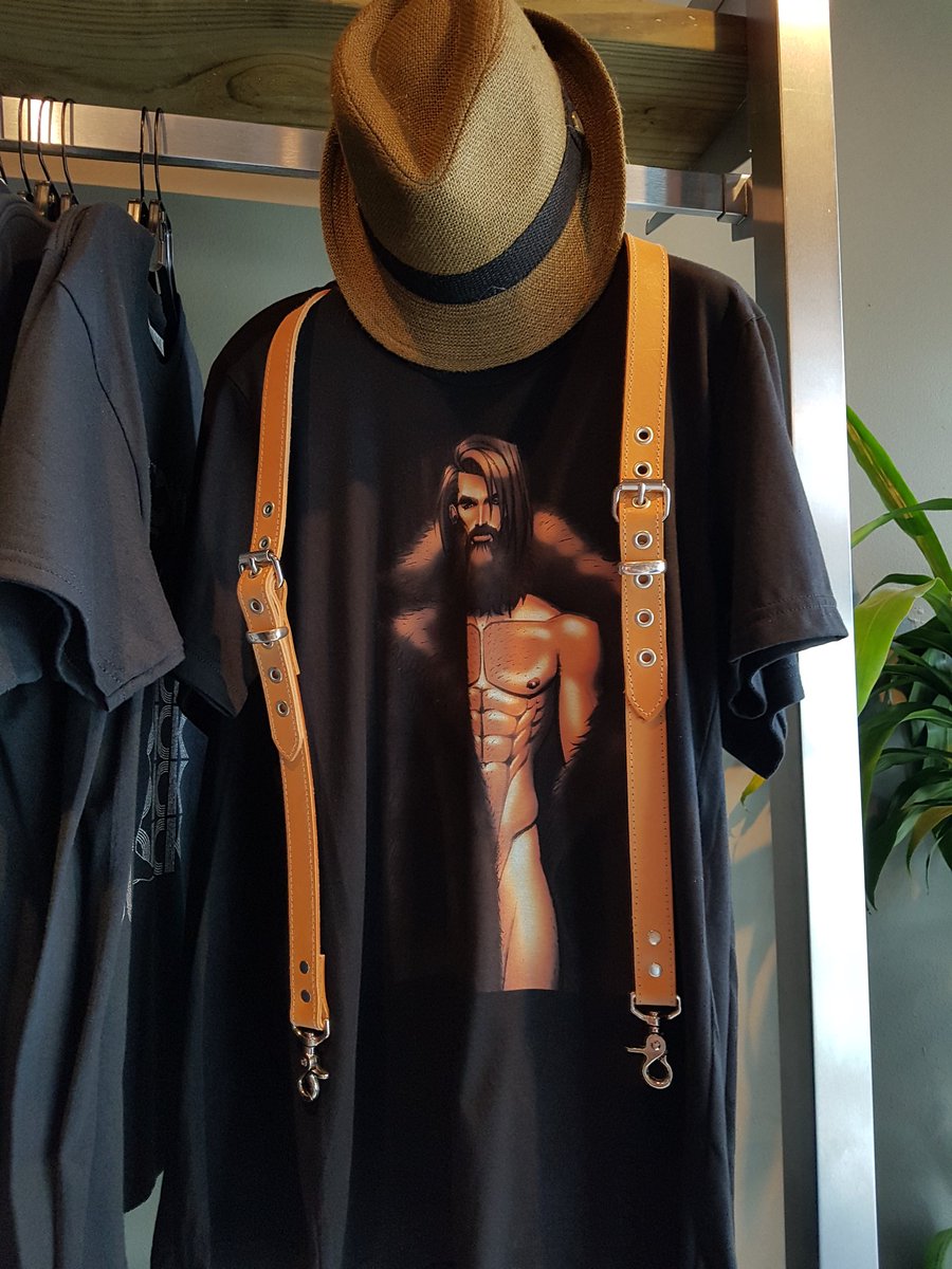 KULTFTL's tweet photo. Fue Tshirt, hat and fashion suspenders, only 1 small, 1 Medium, 1 Large and 1 XL available at Kult. https://t.co/JVmyqABVwW