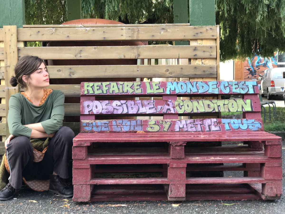 Grandesynthe_'s tweet photo. Vous connaissez beaucoup de villes humanistes ? Nous on en connaît une, on vous la fait découvrir dans #Grandesynthelefilm. Aidez-nous en participant ici : https://t.co/VW4MQUFHVx https://t.co/g7FjLEEq44