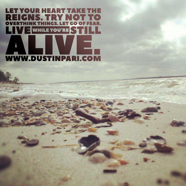 KJQuotes1's tweet photo. Donβt worry so much about the future, keep living in the NOW and enjoy each moment. All good things will be there in the future! π« #TheFutureIsBright #Believe #NeverGiveUp #WedWisdom #DPariAndTheSpaceman https://t.co/xdK7WpznTI