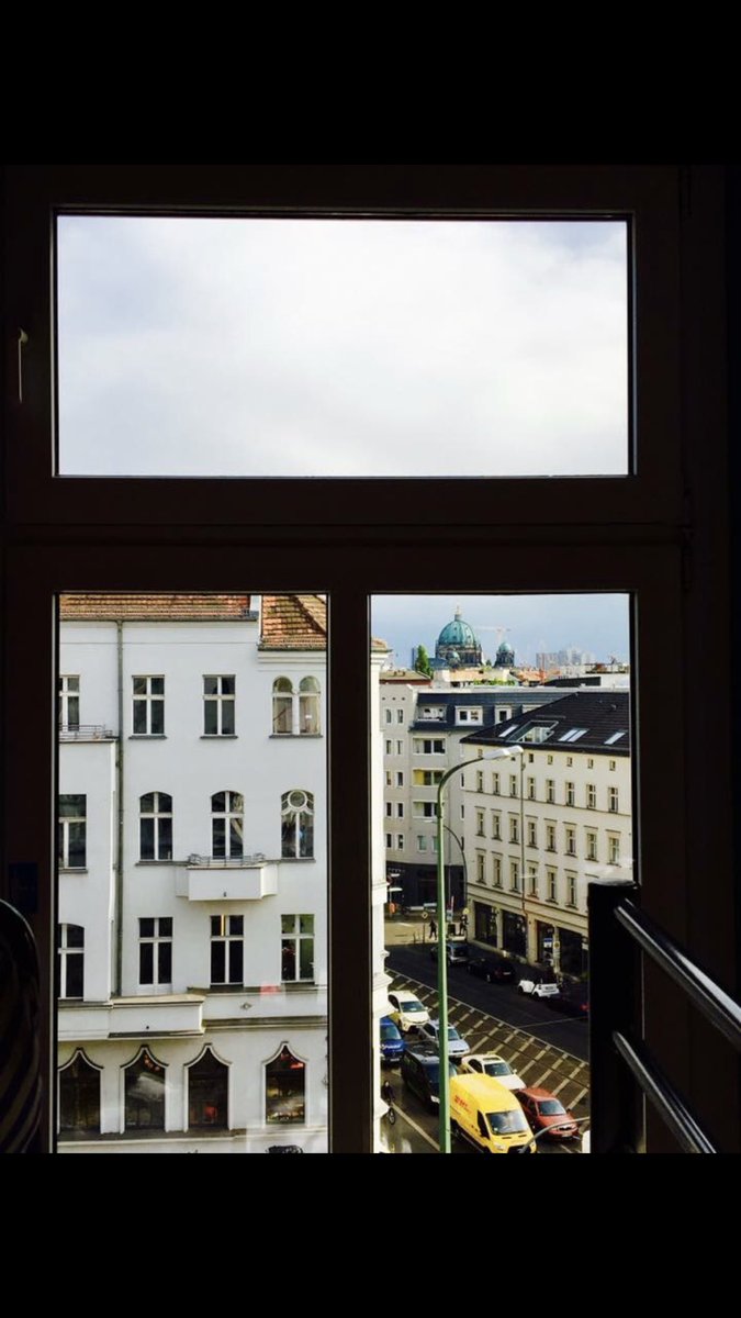 JulieeeJo's tweet photo. missin’ Berlin today https://t.co/wuryRgRwFv
