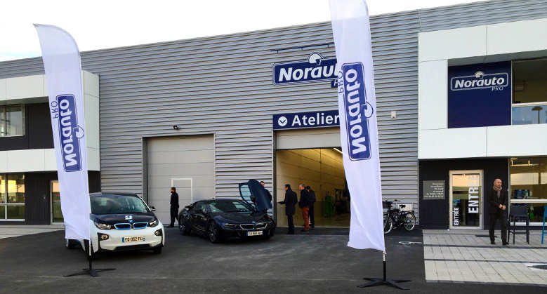 flotauto's tweet photo. #FlashActu - Norauto et Parkopoly : un service de voiturier pour les pros -  Les premiers Fuso eCanter débarquent en Allemagne - Restructuration de Toyota Motor Europe https://t.co/PbM4hQI0xq https://t.co/bWia5v2pkz