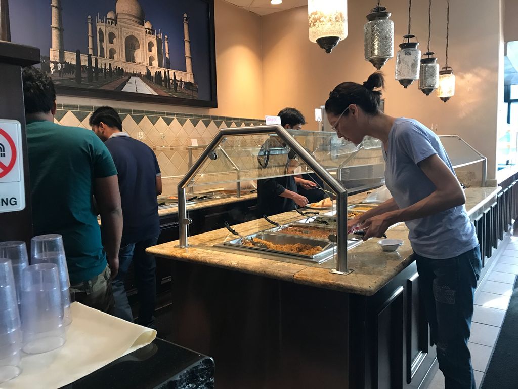 IndiaOvenMasala's tweet photo. We have so many options to choose from here at India Oven Masala. Come in for our lunch buffet from 11am to 3pm.
#Delicious #IndiaOvenMasala #IndianFood #IndianFoodie #IndianCuisine #Authentic #DynamicFlavors #PerfectlySpiced #DailyDose #VegasFoodie #OffTheStrip https://t.co/Bwo6dHhhil