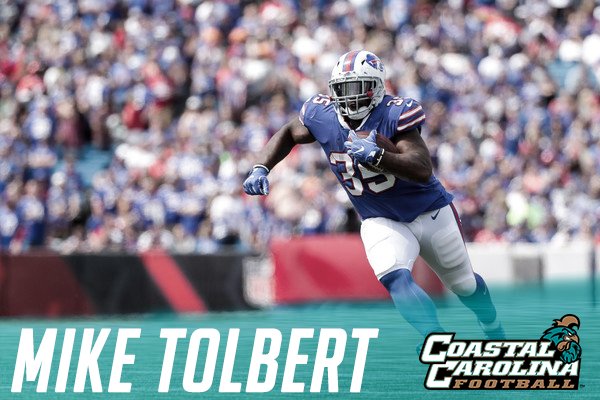BallAtTheBeach's tweet photo. Check out this awesome video on @CoastalFootball's own @miketolbert35. "The Toldozer" truly exemplifies what it means to be a pro on and off the field! #BAM #BallAtTheBeach #ChantsintheNFL
WATCH HERE:
https://t.co/RLWQ6KQCzr https://t.co/l0xBRM6j6g