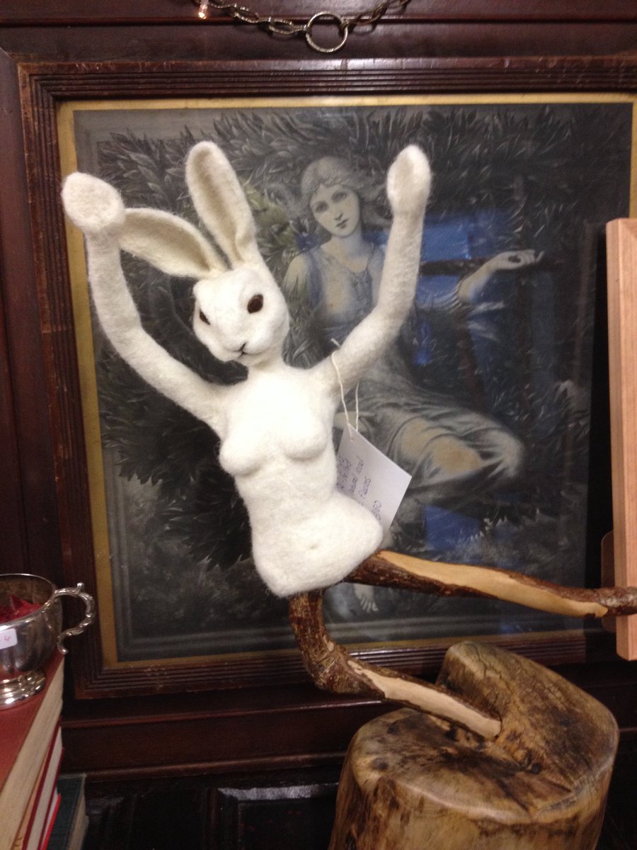 MalthouseNarb's tweet photo. Art from wool and wood #felt-art#malthouse#welsh wool https://t.co/ZMiqwbm4EG