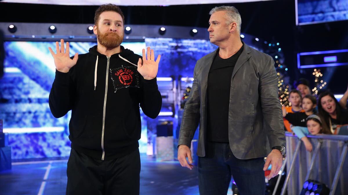 SamiZayn's tweet photo. I would describe it as restrained jubilation. https://t.co/j9XPdK07f5