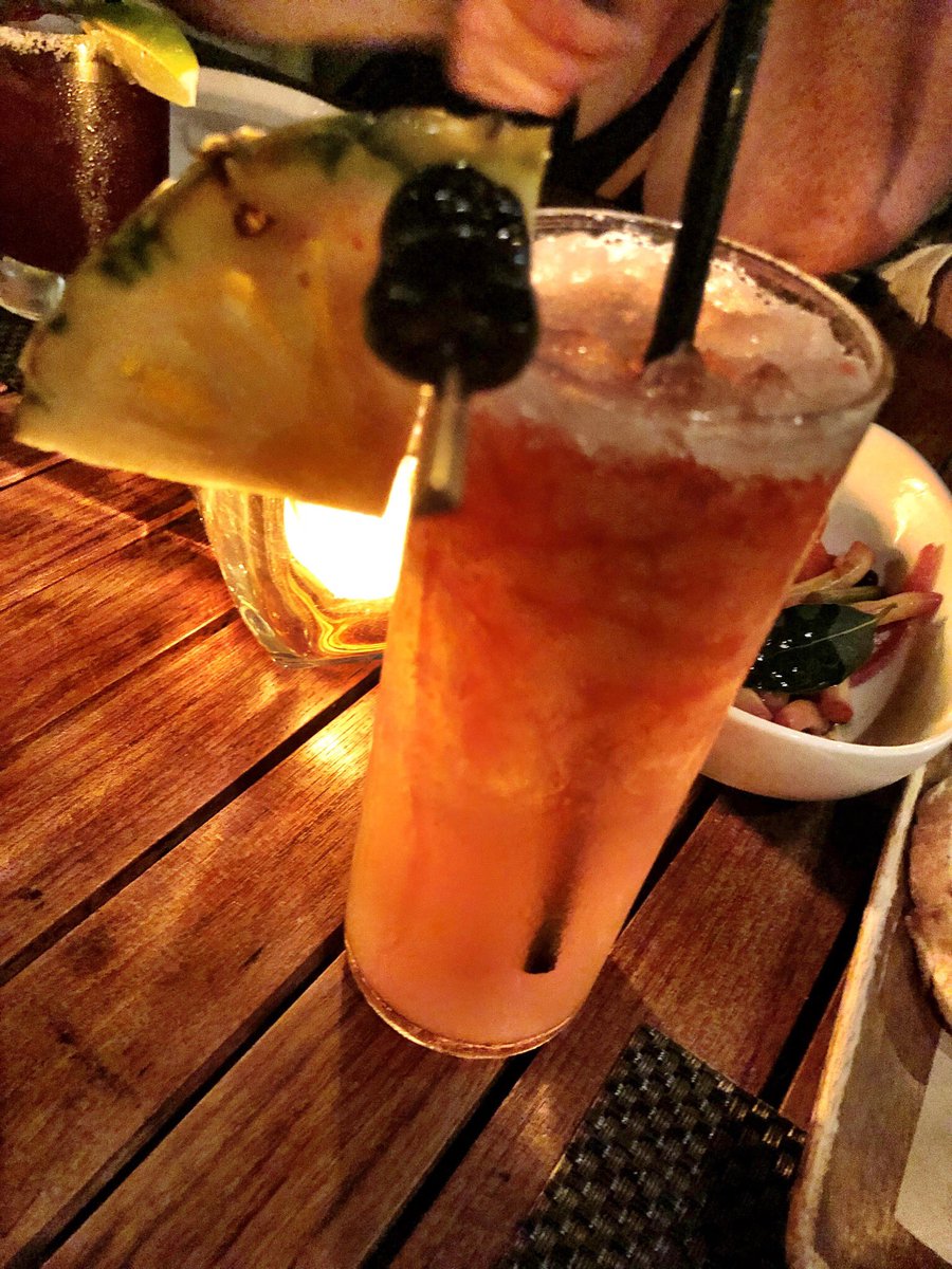 EricWearsTweed's tweet photo. @BLTSteakWaikiki @WaikikiBeachwlk Amazing #MaiTai #SeafoodPlatter and MR bone-in #Ribeye last night...Seasoned &amp; cooked to perfection :-) (Don’t forget the bone marrow!) https://t.co/IwwtJ52iwB
