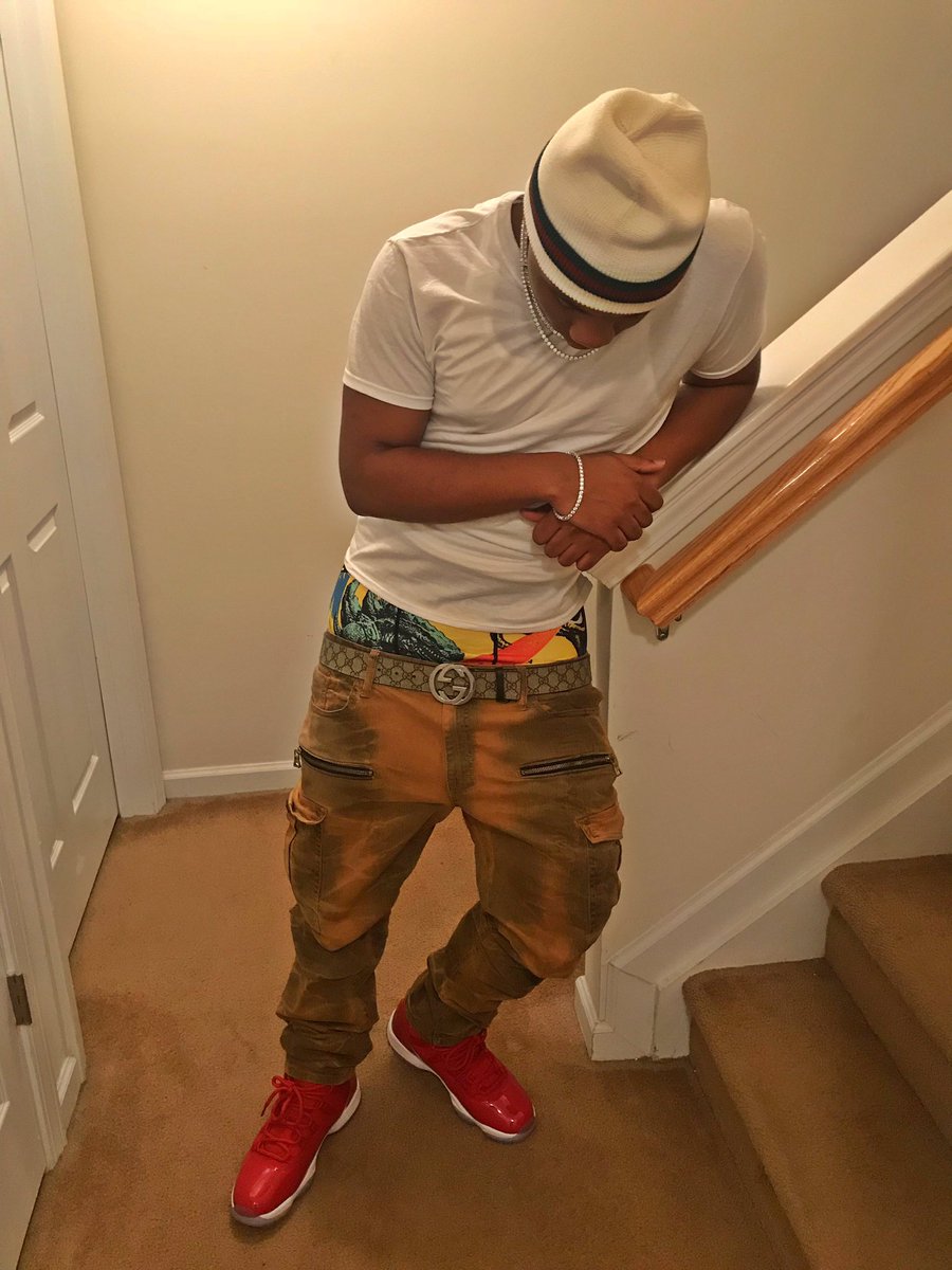 KaSaunJBeatZ's tweet photo. #Here4Ya https://t.co/9XKdCtRBfD