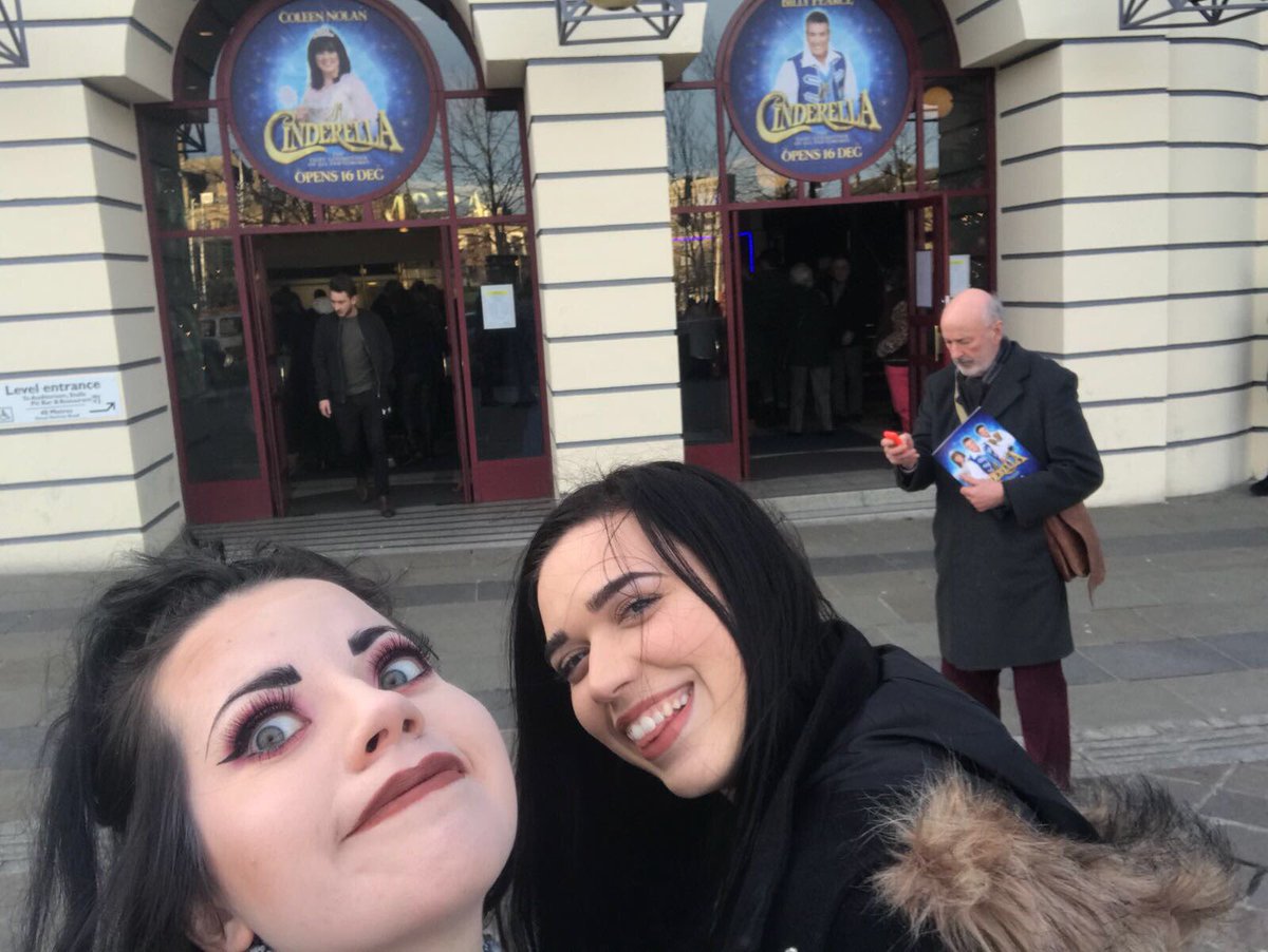 TeamBernieNolan's tweet photo. Old habits die hard 😂 such a good day seeing @NolanColeen with my old timer ❤️ https://t.co/DEXe4ICM4K