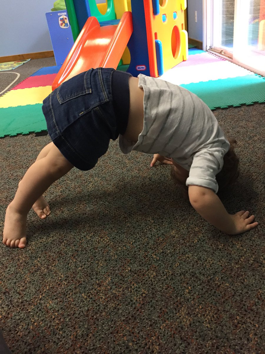 SchoolofGrace's tweet photo. A little yoga. #2017inReview #LiveLearnConnectThroughPlay #TurtleClass https://t.co/GDE7QDaC8P