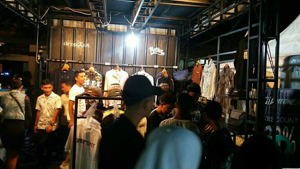 DropOut_Venue's tweet photo. https://t.co/dXPGeyp0X0