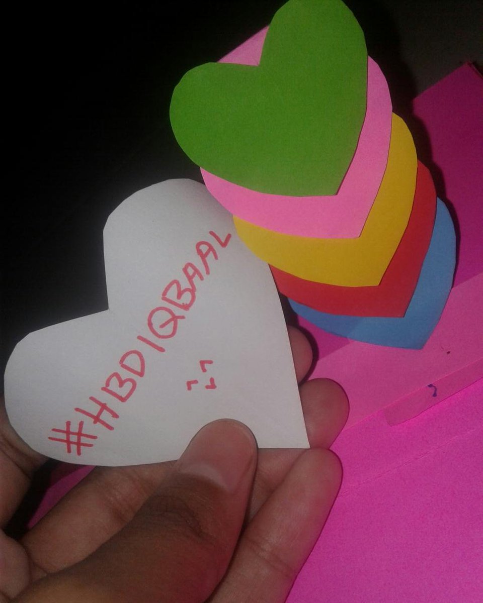 FeniMulya's tweet photo. #18ThnIqbaalRamadhan @iqbaale 🎉🎉❤❤❤ https://t.co/6jMg0NqqAA