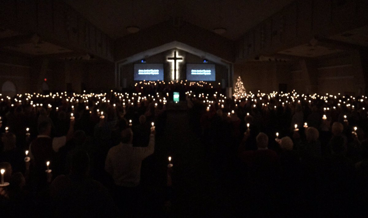 PeavineBaptist's tweet photo. We had amazing Christmas Eve services at both of our campuses in Rock Spring and Rossville with 1526 in attendance! Thank you for celebrating the birth of Jesus with us! #peavinecity https://t.co/EnndybNAIK