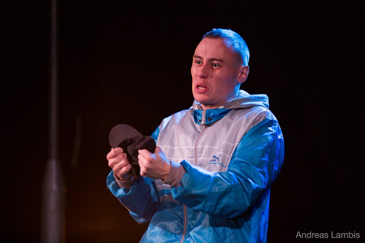 Mind_the_Blog's tweet photo. #ICYMI... @Fcuk_d has only FIVE more performances left! ❄️❄️❄️❄️"A superlative debut play that taps into a very important issue, brilliantly written in verse - a must-see alternative Christmas production." #FCUKD https://t.co/e4raBZDoby https://t.co/qLgc77jSu2
