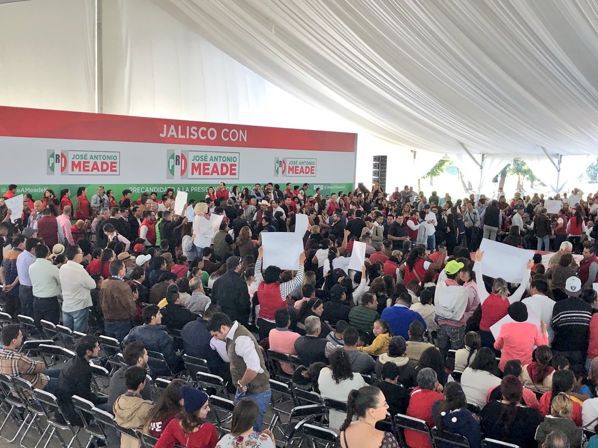 Lapyrinola's tweet photo. ¡Con todo el ánimo de en #Jalisco! #MeadeEnJalisco @micasrey @HecPizano @JoseAMeadeK

#PepeMeadeEnJalisco https://t.co/euFYD1POeT