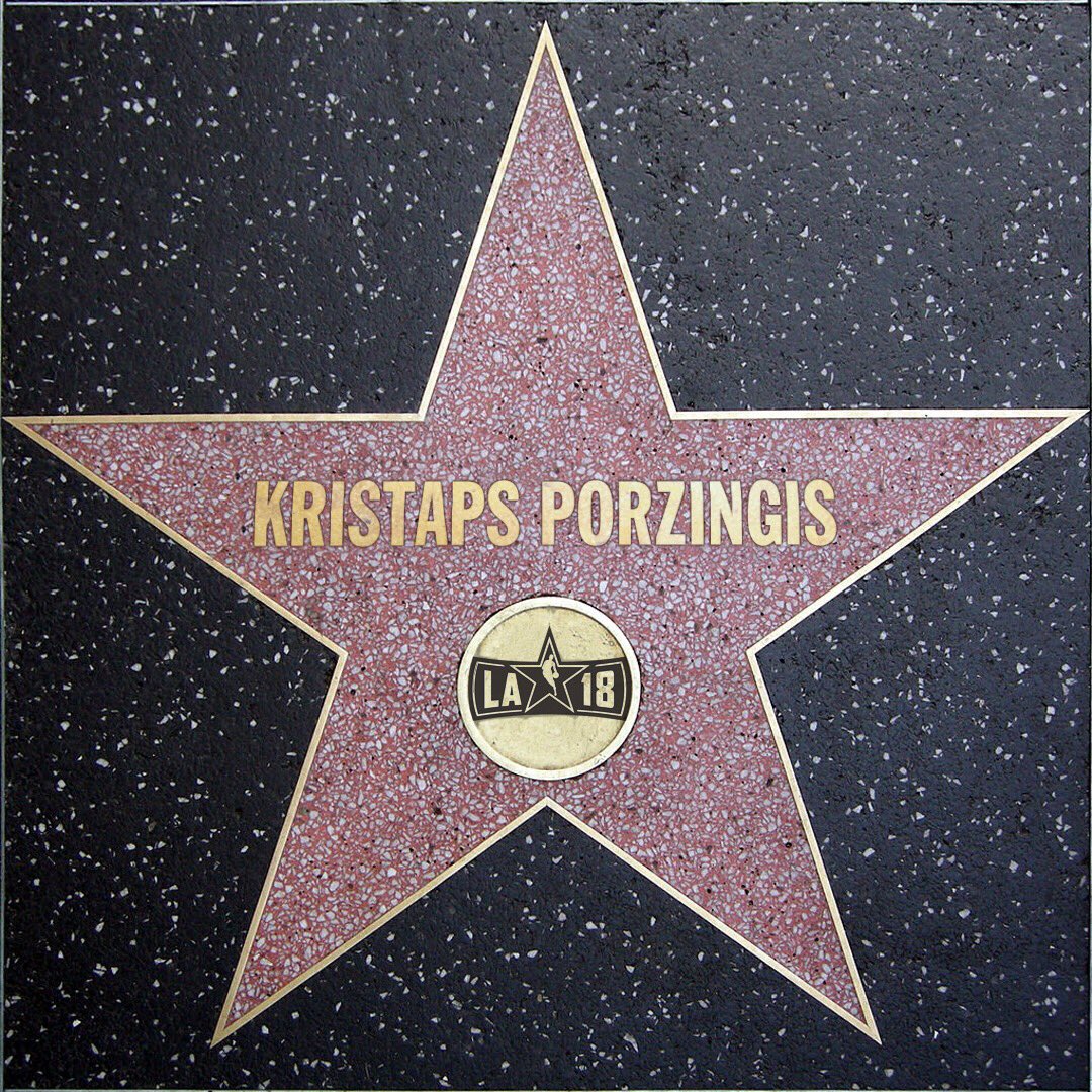 nyknicks's tweet photo. The ⭐️’s will align at the 2018 NBA All-Star game. Let’s show @kporzee his rightful place. RT to #NBAVote Kristaps Porzingis! https://t.co/smeK6GEK7o