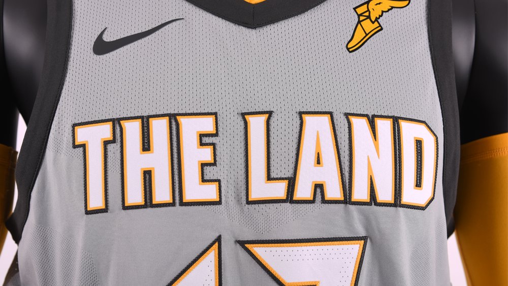 cleveland cavaliers jersey font style