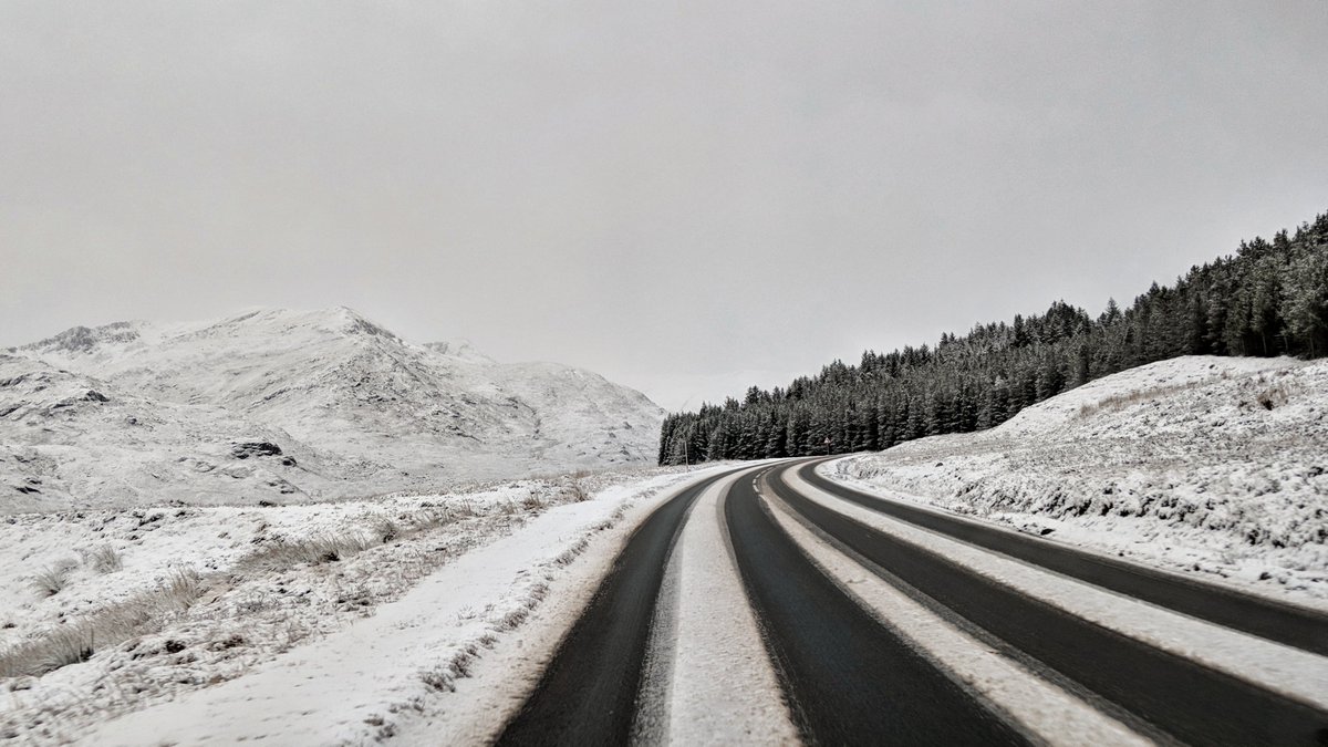 Stuart Robinson tweet media