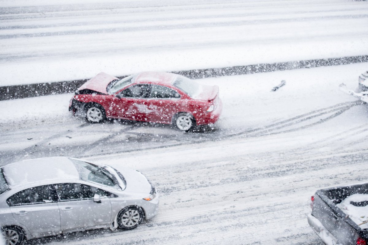 NebraskaInjury's tweet photo. Ice &amp; snow make for tough driving conditions. If you get into an accident, Dyer Law can help you recover damages. https://t.co/WUx0tR9veq https://t.co/TiLy9OIXG2