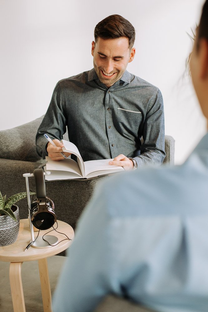 Do you want to take your people management skills to the next level in 2018? 

Sign up for #TeamCorker's Facilitated Manager Start Line program in Feb to get the 12-week program, 4 #coaching calls with <a href="/Matt_Corker/">Matt Corker</a> + access to a community of learners!

thecorkercompany.com/facilitated-ma…