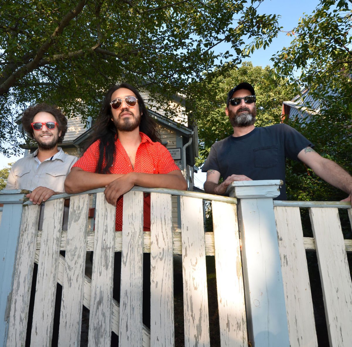 In just 30 hours, Newport Folk presents® DEER TICK with special guest The Z-Boys will begin, and a two-night musical experience to remember will launch at the Newport Blues Cafe! Get your tickets now online at:
eventgrid.com/Events/36450/n…