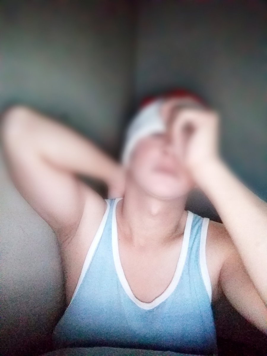 mark_toress's tweet photo. late naba ako bumati ng maligayang pasko? merry xmas alters #jakol #pinoyjakol https://t.co/n1KKnsiYWK
